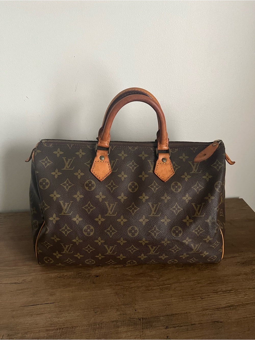 Louis Vuitton Monogram Canvas Speedy 35 Handbag